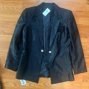 Elegant Black Women's Blazer
